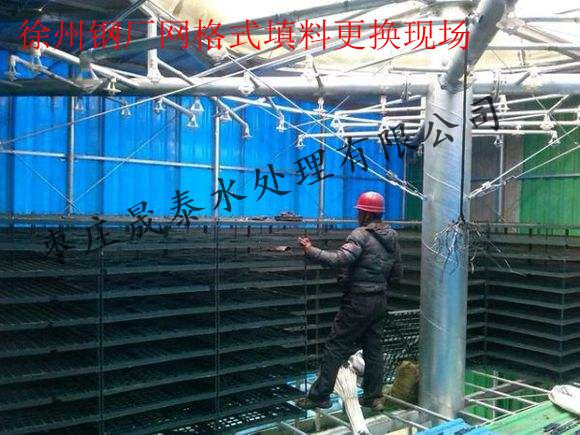 鍐峰嵒濉旂董淇�